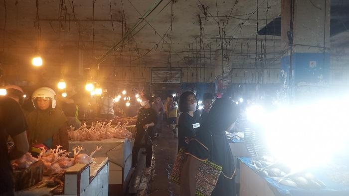 Harga Daging Sapi Bakal Naik Besok Jadi Rp145 Ribu, Ayam dan Ikan Menyusul Jelang 4 Hari Ramadhan