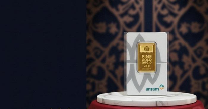 Harga Emas Antam di Pegadaian dan Logam Mulia Stabil: Analisis Prediksi 3 Desember 2025 Besok