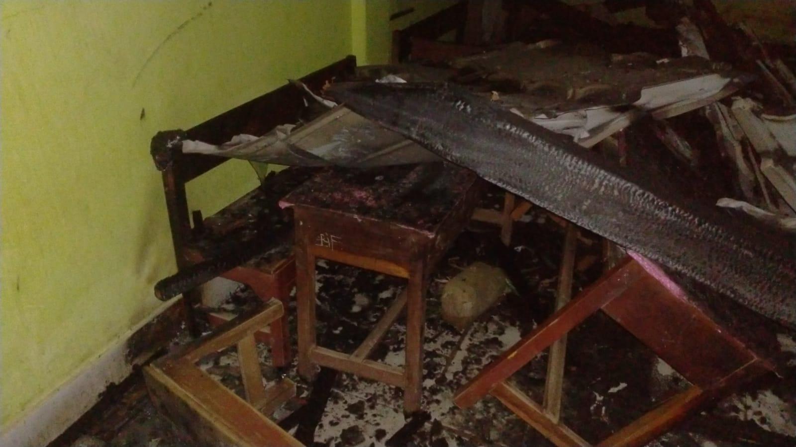 kebakaran-SDN-16-Kendari-Sulawesi-Tenggara-cerita-guru-saat-sekolah-terbakar.jpg