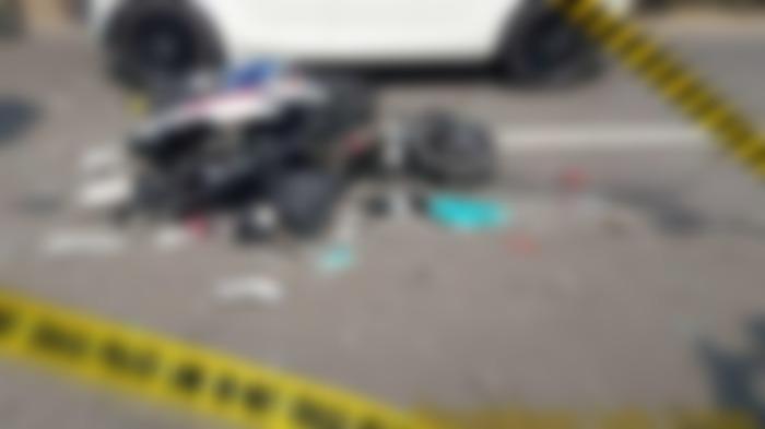 kecelakaan-lalu-lintas-atau-Lakalantas-mobil-vs-motor-warga-Konawe-meninggal-di-Kendari.jpg