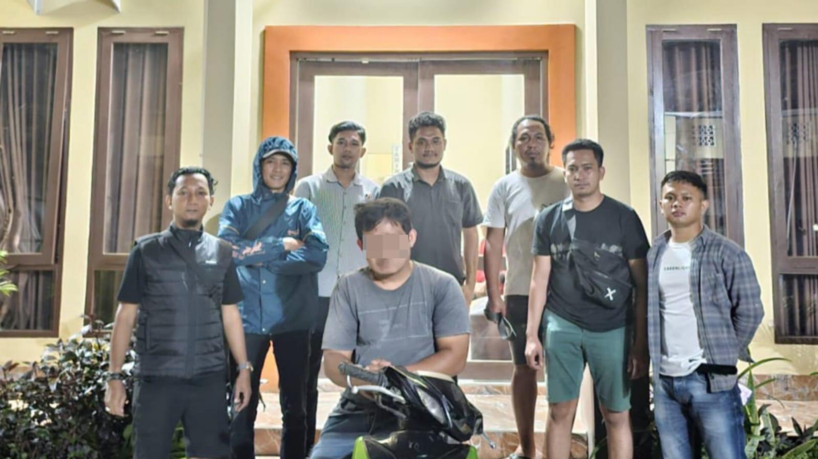 pelaku-penipuan-di-Kolaka-Sulawesi-Tenggara-ditangkap-polisi.jpg
