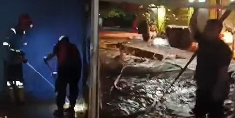 petugas-PT-Vale-membantu-warga-korban-angin-puting-beliung-dan-banjir-di-Kolaka.jpg