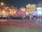 263-personel-gabungan-lakukan-patroli-jelang-malam-pergantian-Tahun-Baru-2025.jpg