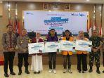 39-Anak-TNI-dan-Polri-di-Sulawesi-Tenggara-Terima-Beasiswa-Pendidikan-yang-Disalurkan-PT-ASABRI.jpg