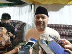 Aksan-Jaya-Putra-Gelar-Buka-Puasa-Bersama-Anak-Yatim-dan-Pengurus-Partai-Golkar-di-Kendari-Sultra.jpg