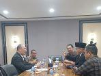 Bupati-Konawe-Utara-Ruksamin-Sambangi-Studio-Tribunnews-di-Jakarta-Paparkan-Capaian-Pembangunan.jpg