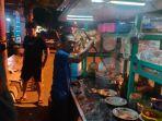 Cerita-Pemilik-Gerobak-Dorong-Mas-Pen-di-Kolaka-Sultra-Jualan-Bakso-Buka-Mulai-Jam-9-Malam.jpg