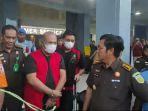Dirut-PT-LAM-tiba-di-Kendari-tersangka-kasus-tambang-nikel-Sulawesi-Tenggara.jpg