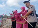 HUT-ke-77-Bhayangkara-Polres-Buton-Tengah-Gelar-Upacara-Tabur-Bunga-di-Dermaga-Lombe-Buteng-Sultra.jpg