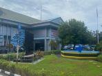 Kantor-Kejati-Sulawesi-Tenggara-Kendari-Sekda-Sultra-diperiksa-usai-penggeledahan-kantor-penghubung.jpg