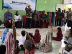 Kanwil-Imigrasi-Sulawesi-Tenggara-bagikan-MBG-ke-murid-TK-di-Wakatobi.jpg