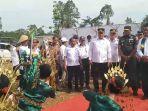 Menteri-Pertanian-RI-Andi-Amran-Sulaiman-tiba-di-lokasi-tanam-perdana-jagung-Konawe-Utara.jpg
