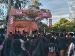 Nabila-Taqiyyah-Meriahkan-HUT-ke-20-Fakultas-Hukum-Universitas-Halu-Oleo-Kendari-Sulawesi-Tenggara.jpg