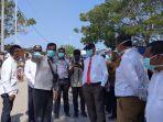 Pasca-Robohnya-Selasar-Depan-Pasar-Wameo-Pj-Wali-Kota-Baubau-Rasman-Manafi-Tinjau-Proses-Evakuasi.jpg