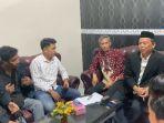 Paslon-Gubernur-Sulawesi-Tenggara-Dilapor-ke-Bawaslu-Sultra-Dugaan-Politik-Uang-dan-Kumpulkan-Kades.jpg