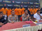 Polresta-Kendari-ungkap-16-tersangka-dengan-berbagai-kasus-di-Kendari.jpg