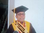 Rektor-Universitas-Halu-Oleo-atau-UHO-Kendari-Prof-Dr-Muhammad-Zamrun-Firihu-Soal-Input-Data-Siswa.jpg