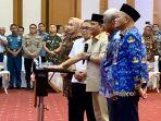 Rincian-Dana-Transfer-ke-Daerah-dan-Dana-Desa-2025-Diterima-17-Kabupaten-Kota-di-Sulawesi-Tenggara.jpg
