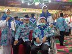 Semangat-Alimudin-JCH-Kendari-Sulawesi-Tenggara-Tunaikan-Ibadah-Haji-Meski-Pakai-Kursi-Roda.jpg