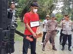 Sikap-Suami-Novi-Saat-Saksikan-Reka-Ulang-Detik-detik-Pembunuhan-Ibunya-di-Kendari-Sulawesi-Tenggara.jpg