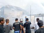 Tujuh-Rumah-Ludes-Terbakar-di-Baubau-Sulawesi-Tenggara-8-Unit-Mobil-Pemadam-Kebakaran-Diterjunkan.jpg