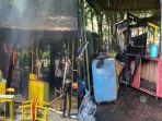 Video-Viral-Kedai-Pisang-Epe-Terbakar-di-Kendari-Beach-Sulawesi-Tenggara-Polisi-TNI-Padamkan-Api.jpg