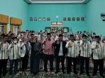 calon-jemaah-haji-di-Kantor-Kementerian-Agama-Konawe.jpg