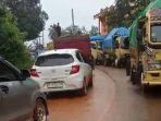 Video Viral Jalan Macet, Banyak Truk di Tondonggeu Kendari, Warga Keluhkan Aktivitas Hauling Tambang