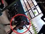 kronologi-pencurian-elpiji-3-kg-terekam-video-CCTV-di-BTN-Batu-Marupa-Kendari.jpg
