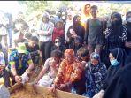 pemakaman-pembalap-Kuntet-Khalisa-di-Kendari.jpg