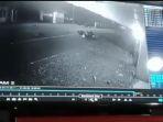potongan-video-rekaman-cctv-detik-detik-tabrakan-beruntun.jpg