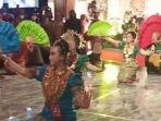 tarian-empat-etnis-di-makassar-mengiring-prosesi-pernikahan-putra-bupati-konawe.jpg