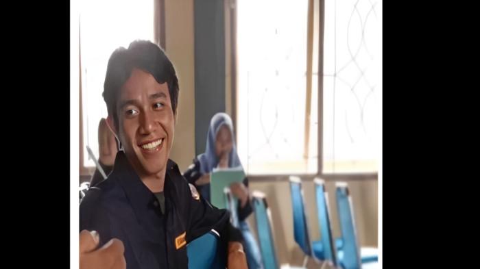 OKNUM LSM ; Faisal Tanjung oknum LSM laporkan dua guru SMAN 1 Luwu Utara terkait pungutan uang ke orang tua siswa sebesar Rp 20 ribu.