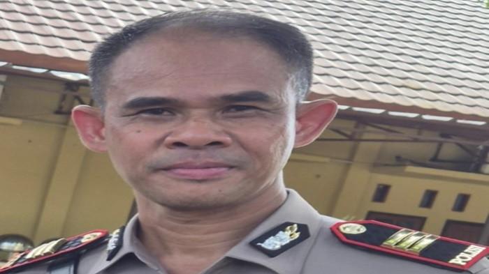 JABAT KASAT RESKRIM - AKP Jon Kenedi SH MSi Kasat Reskrim yang baru disertijab di halaman Mapolres Prabumulih, Rabu (17/12/2025).