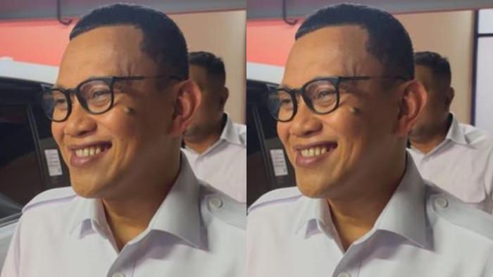 RESHUFFLE KABINET - Abdul Kadir Karding, saat ditemui di Kantor Kementerian P2MI, Jakarta Selatan, Senin (8/9/2025). Dia membantah kabar reshuffle dirinya terkait dengan isu 'Geng Solo' yang belakangan ramai disebut dalam dinamika politik nasional