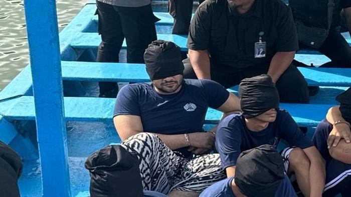 'Kalau Aku Mendadak Tak Ada, Cari Aku Ya' Ucapan Terakhir Ammar Zoni Sebelum ke Lapas Nusakambangan