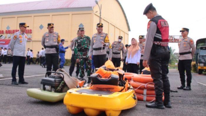 Antisipasi Banjir dan Angin Kencang Saat Musim Hujan, Personel Gabungan di OKI Gelar Apel Kesiapan