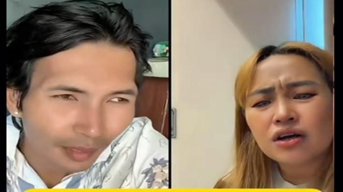 KERIBUTAN- Pinkan Mambo minta cerai dari Arya Khan yang diduga secara diam-diam menggunakan uang hasil kerja keras Pinkan dari endorsement untuk membeli sebuah rumah di kawasan Sepatan, Tangerang.