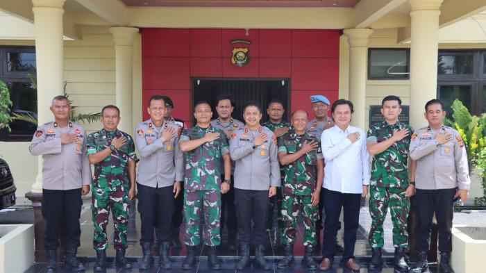 Silaturahmi Kapolres Ogan Ilir dengan Komandan Brigif 8/Garuda Cakti, Perkuat Sinergitas TNI-Polri