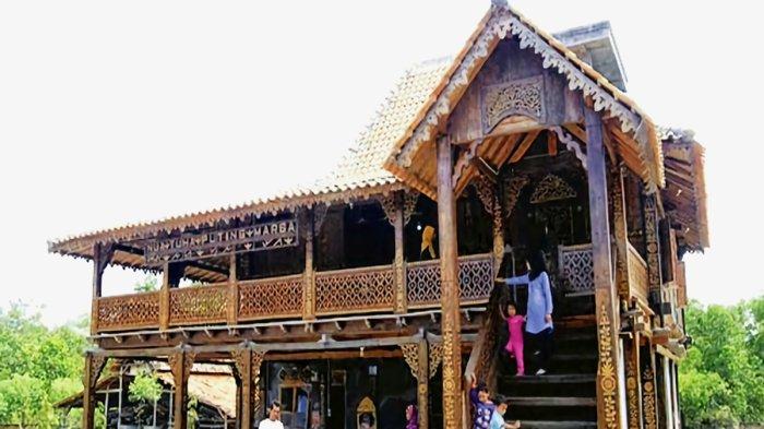 Dalami-Wisata-Budaya-di-OKU-Timur-Finalis-Mouli-Meranai-Kunjungi-Rumah-Budaya-Suttan-Puting-Marga.jpg