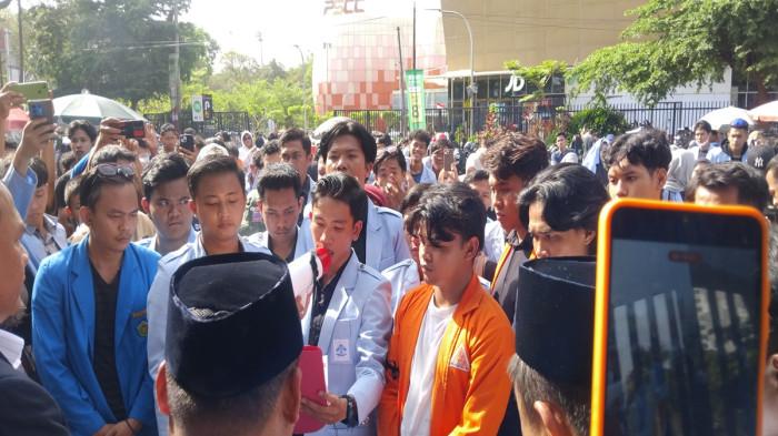 Demo Mahasiswa di Palembang