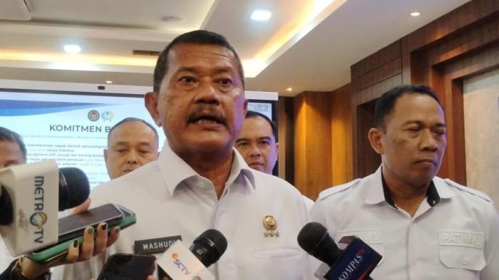 KASUS AMMAR ZONI - Direktur Jenderal Pemasyarakatan (DirjenPAS), Kementerian Imigrasi dan Pemasyarakatan RI (Kemenimipas) Mashudi, saat jumpa pers di Kantor Ditjen Pemasyarakatan, Jakarta Pusat, Senin (20/10/2025). Mashudi membantah terjadi peredaran narkoba oleh Ammar Zoni di Rutan Salemba.