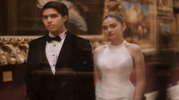 FAKTA PERNIKAHAN- El Rumi dan Syifa Hadju sudah menyiapkan pernikahannya yang semakin dekat, termasuk urusan berkas-berkas untuk administrasi di KUA Kebayoran Lama.