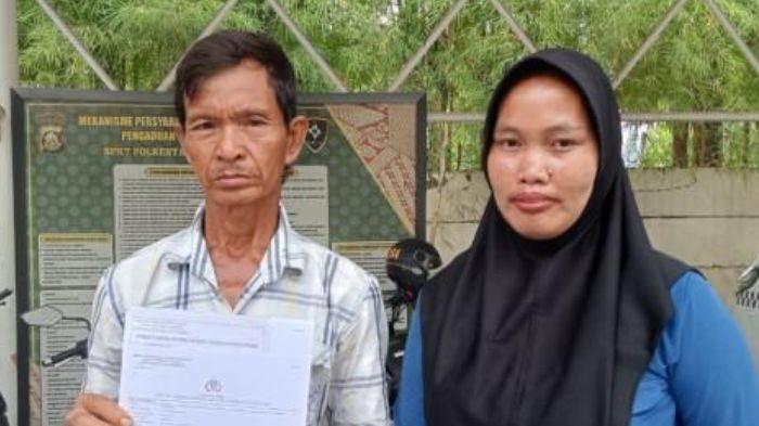MELAPOR - KGS Rifai Saat Melapor ke Polrestabes Palembang. Fakta Baru Kasus Pria di Palembang Diusir Dari Rumah Oleh Orang yang Numpang, Pelaku Hanya Tetangga