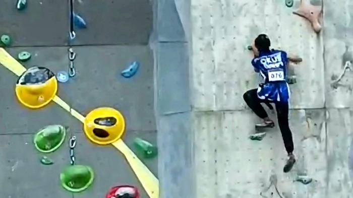 Gebi Amelia Persembahkan Emas untuk OKU Selatan dari Cabor Panjat Tebing di Porprov XV Sumsel 2025