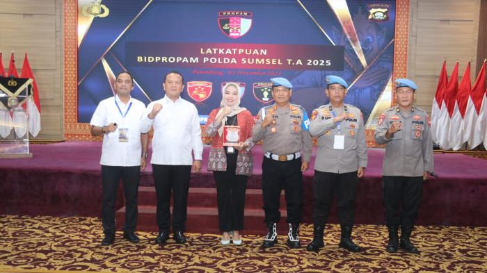 Perkuat Profesionalisme dan Respons Humanis Polri, Propam Polda Sumsel Gelar Latkatpuan 2025