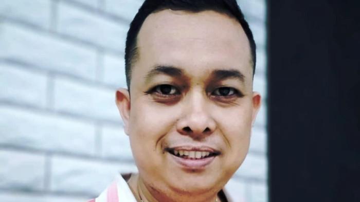 WAJAH PELAKU - Inilah wajah pelaku AT atau Anggun Tyas, sopir Bank Jateng Cabang Wonogiri yang kabur membawa uang milik bank Rp10 miliar. Dia ditangkap di Kecamatan Panggang, Kabupaten Gunungkidul, Senin (8/9/2025) sekira pukul 04.00.