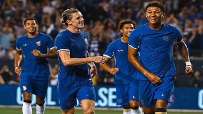 Jadwal Siaran Langsung Sepakbola Malam ini : ada Chelsea vs Liverpool, Getafe vs Barcelona