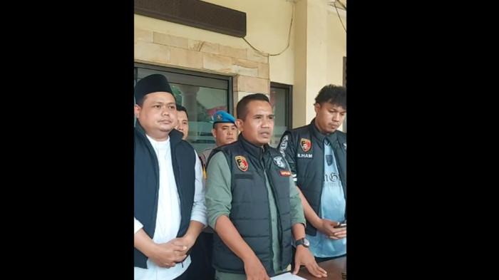 RILIS : Kapolres Bungo AKBP Natalena Eko Cahyono saat memberikan penjelasan terkait kasus pembunuhan Erni Yuniarti Dosen di Bungo Jambi, pelaku Waldi alis W merupakan oknum polisi
