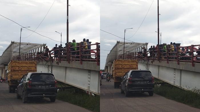Kecelakaan Mobil Truk di Musi II Palembang